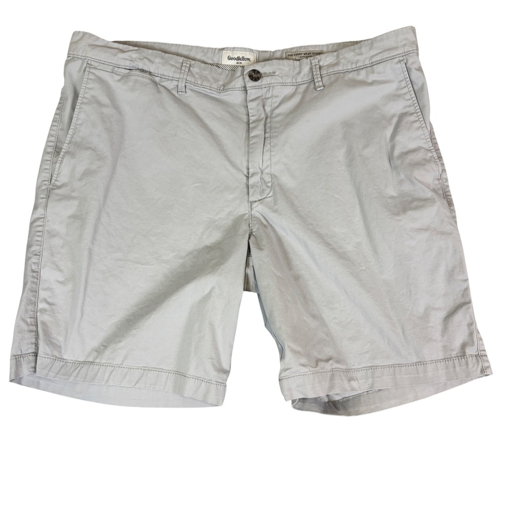 Goodfellow & Co Mens Every Wear Short 40 Light Grey Chino 9 Inch Inseam Cotton